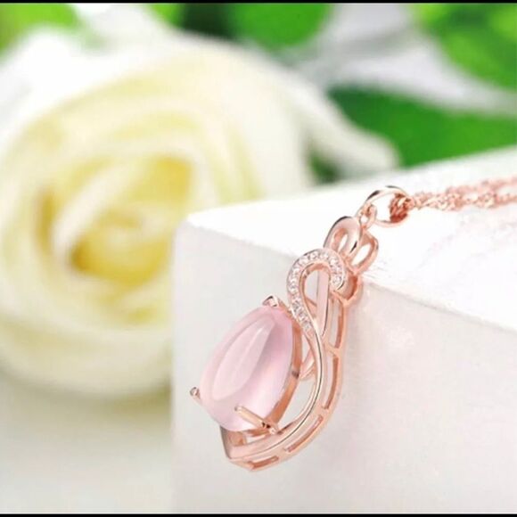 ELEGANT Rose Gold Tone CZ Diamond Pink Opal Necklace - Picture 6 of 7